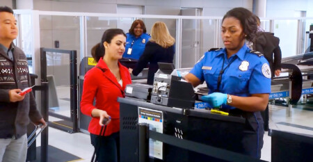 Newark UnitedAirlines TSA Screening Metropolitan Airport News