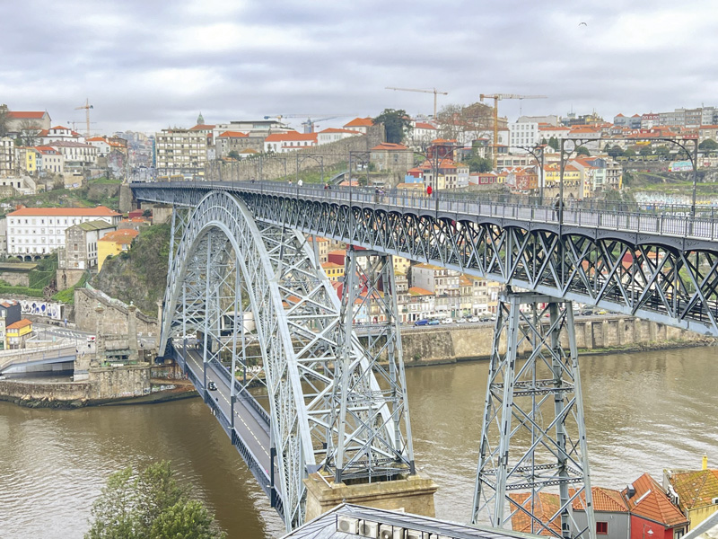 A One-Day Visit to Porto, Portugal New York Airport One Day Visit to Porto Portugal 5 Metropolitan Airport News