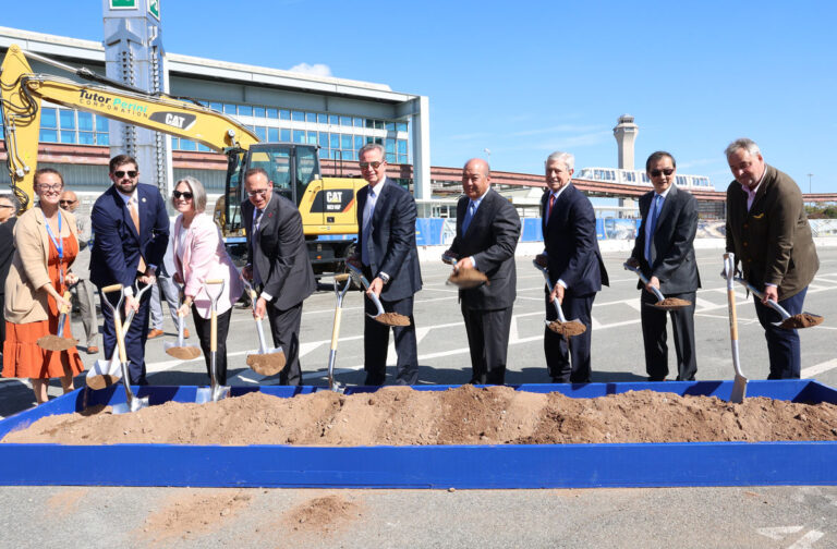 PANYNJ Advances $3.5-Billion AirTrain Newark Replacement Project PANYNJ Advances 3.5 Billion AirTrain Newark Replacement Project 2 Metropolitan Airport News