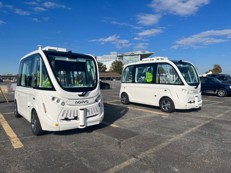 Port Authority Hosts First Demonstration of Platooned Autonomous Vehicles at a North American Airport Autonomous Vehicle Manufacturer Navya Establishes Vehicle Capabilities Over Three Days at JFK Aqueduct Parking Lot