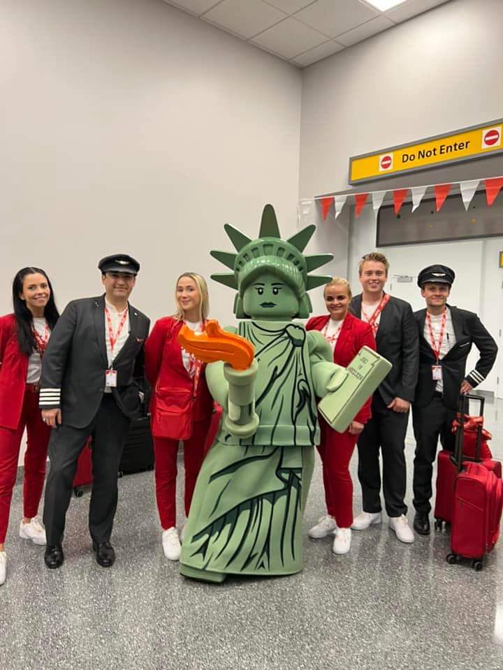 PLAY Reintroducing International Flights at New York Stewart International Airport New York Airport PLAY Flight Attendants with A LEGO Statue of Liberty Metropolitan Airport News