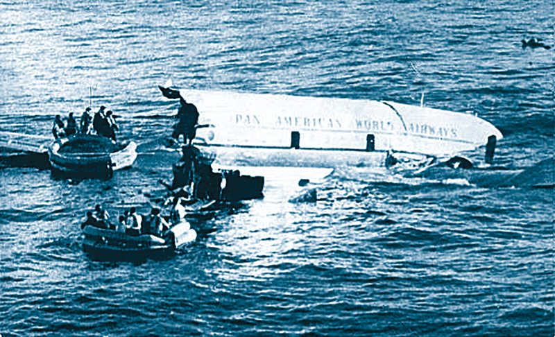 Pan Am Clipper Makes Pacific Landing New York Airport Pan Am Clipper 2 Metropolitan Airport News