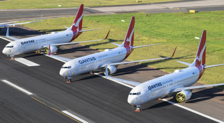 QANTAS PARKS SURPLUS AIRCRAFT