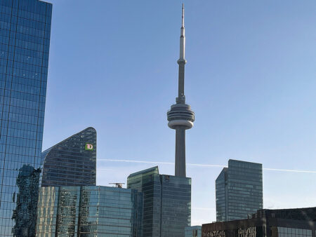 Quick Shot to Toronto4 Metropolitan Airport News