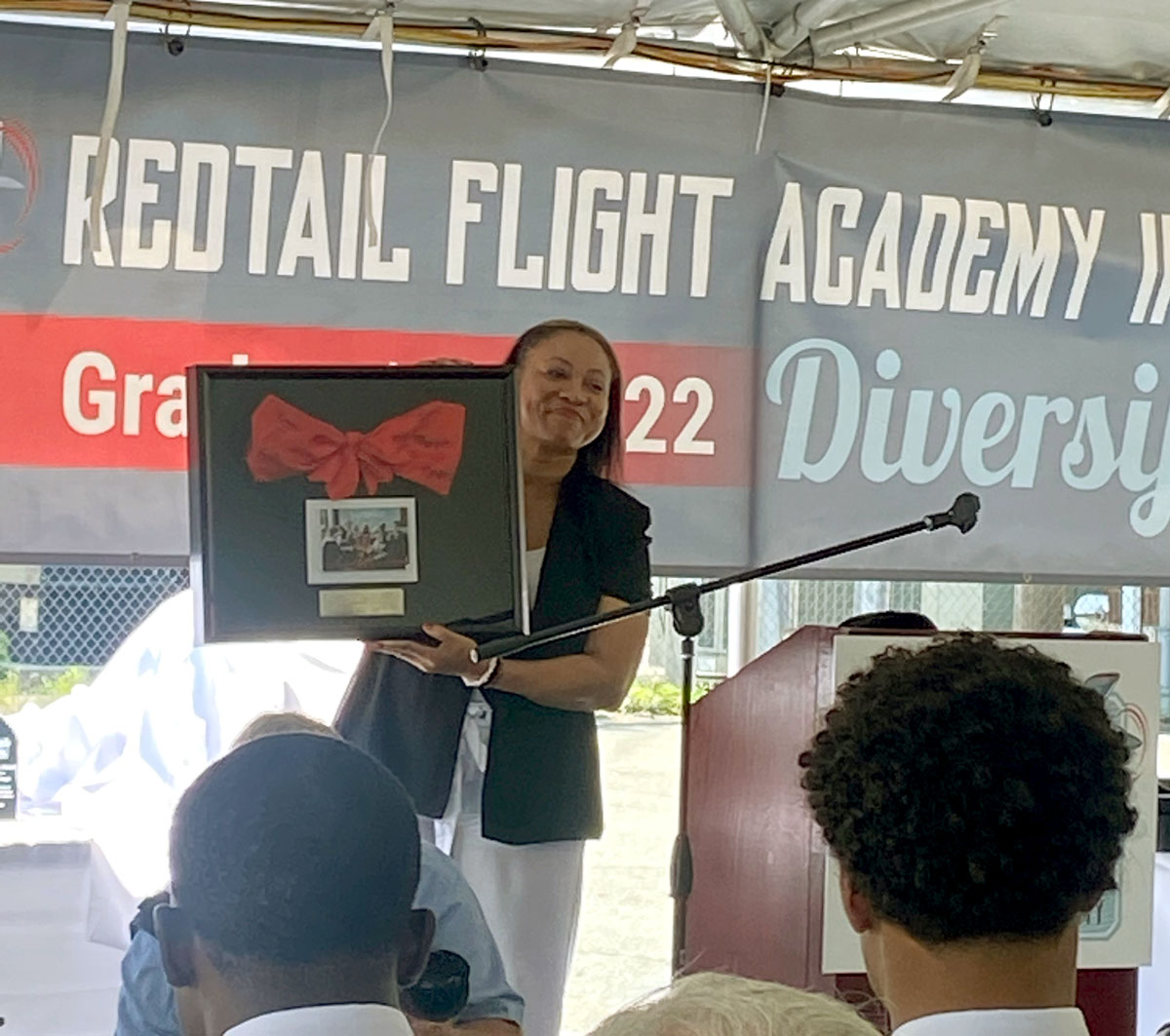 RedTail Flight Academy Honors Original Tuskegee Airmen Through Graduating Class of 2022 New York Airport RedTail Flight Academy Honors Original Tuskegee Airmen Through Graduating Class of 2022 2 Metropolitan Airport News