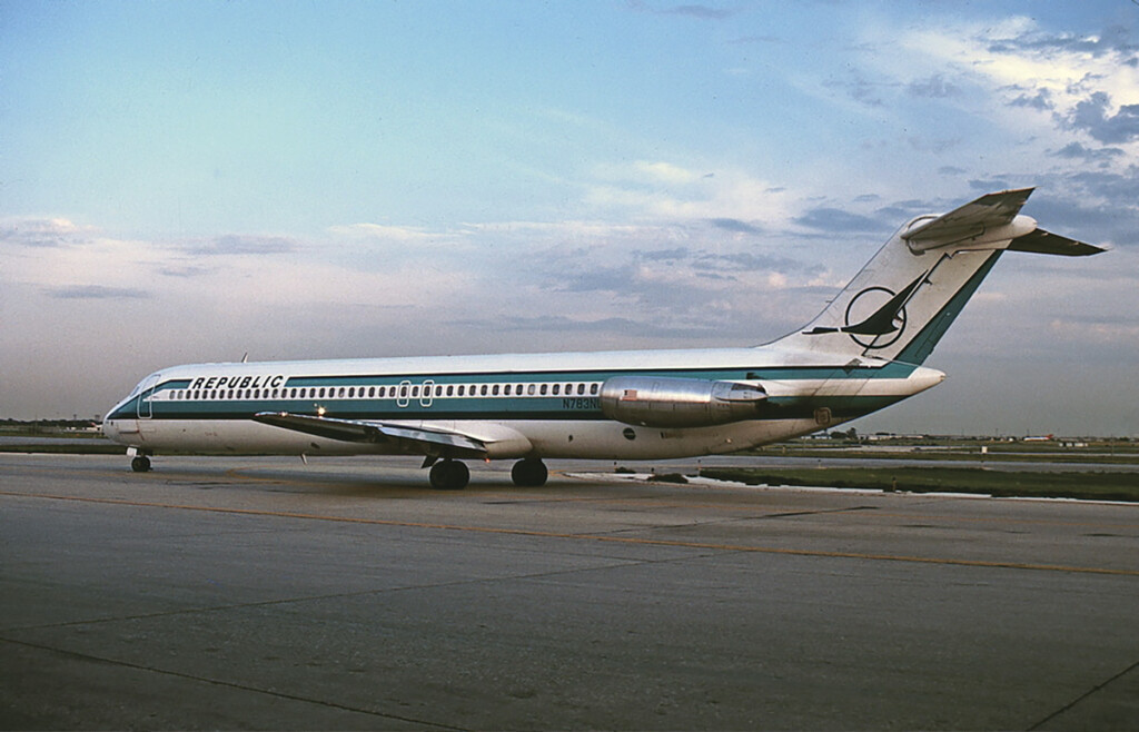 Republic Airlines: Pieces of the Puzzle New York Airport Republic Airlines: Pieces of the Puzzle