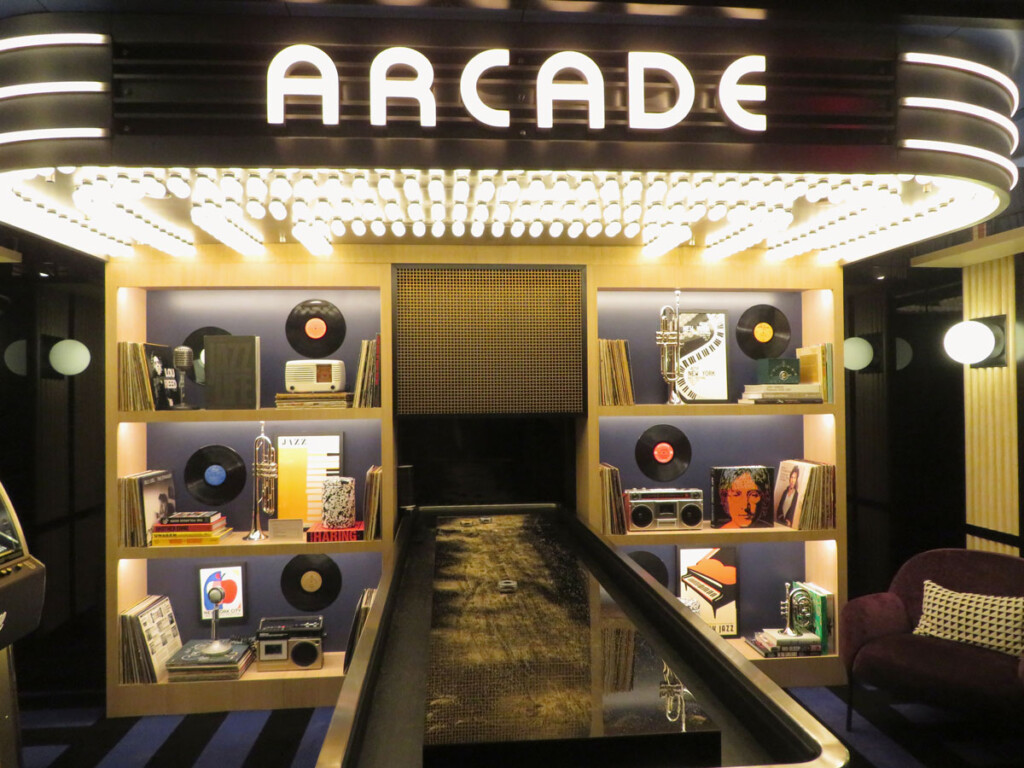 RetroArcade Metropolitan Airport News