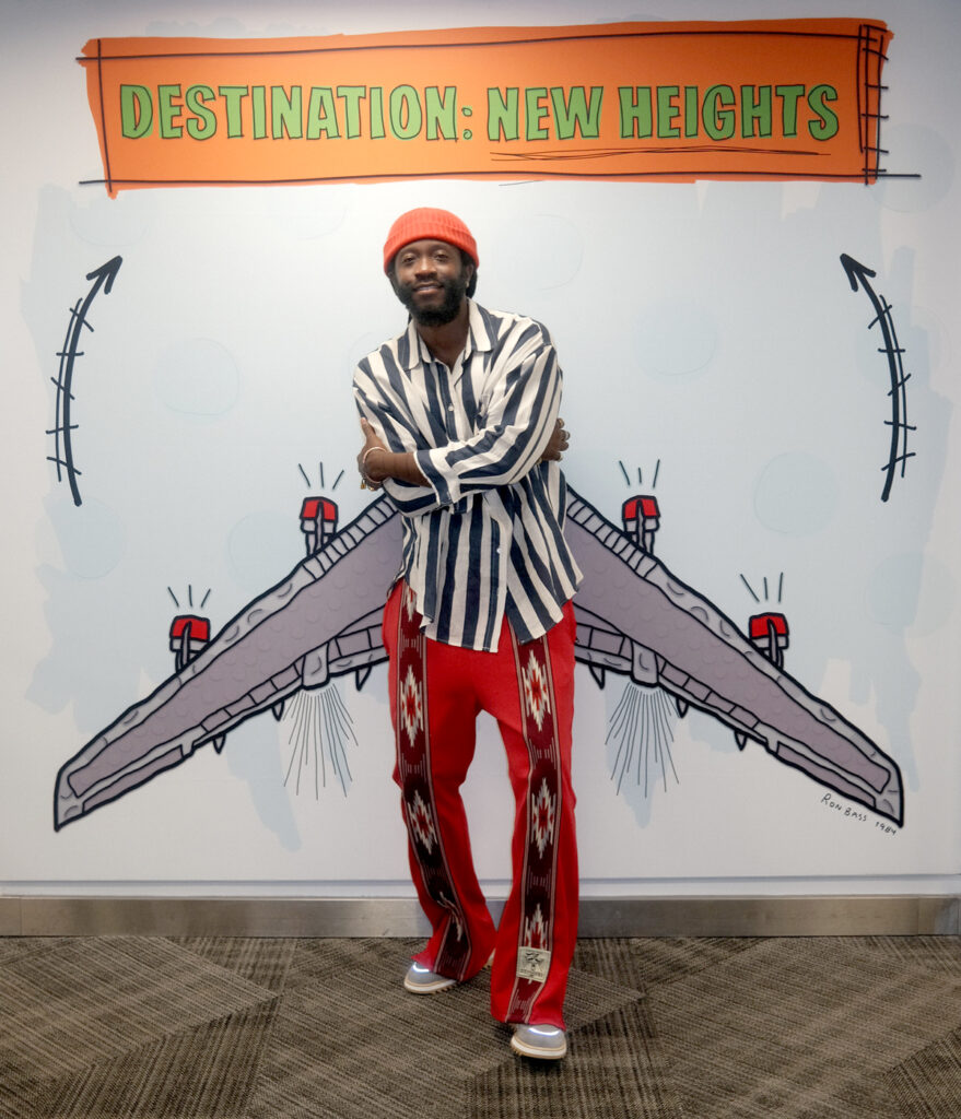 New Art Exhibit By Renowned Brooklyn Artist at Terminal 7 at JFK New York Airport Ron Bass in Terminal 7 JFK Metropolitan Airport News