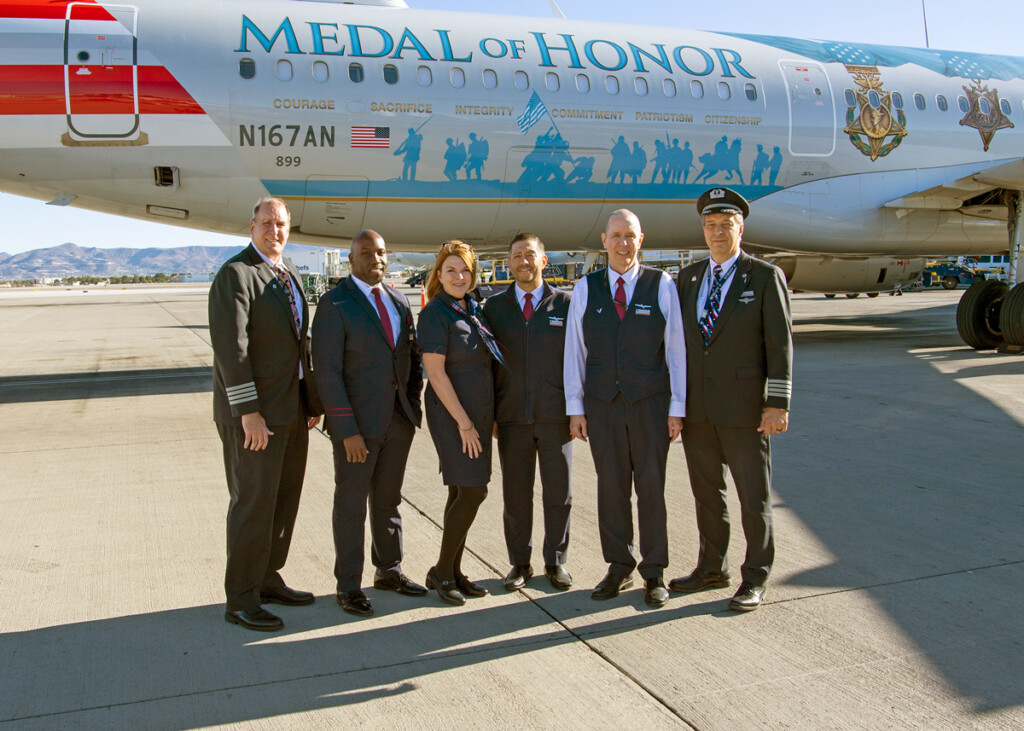 All-Veteran Crew Flies Flagship Valor for Salute to the Troops Event New York Airport The crewmembers for the flight — two pilots and four flight attendants — were all veterans.