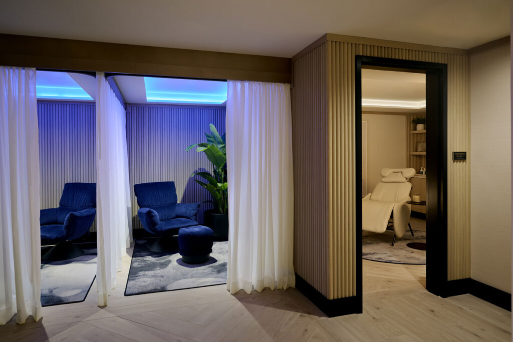 Sapphire Lounge LGA JASON SCHMIDT 110923 B11232163587 WELLNESS ROOM 0017v3 Metropolitan Airport News