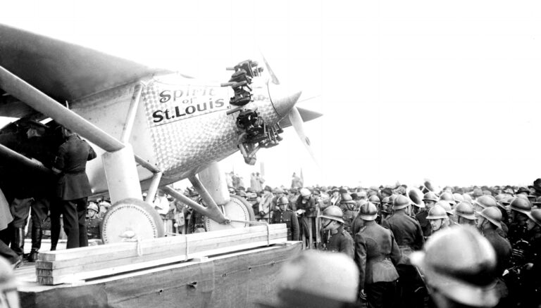 Are There Any Mechanics Here? The “Spirit of St-Louis” at Le Bourget airport