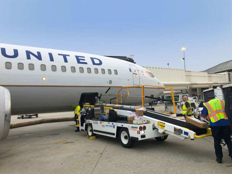 United Airlines Invests in Battery-Maker Natron Energy With Eye Toward Further Electrifying Ground Operations United Airlines Ground Operations