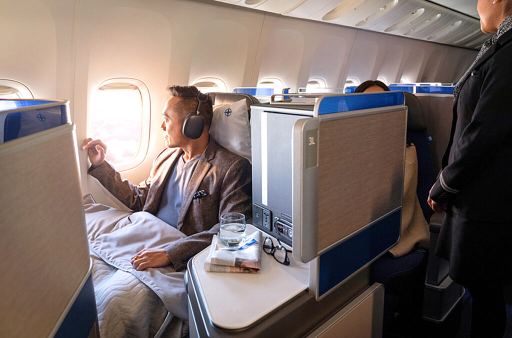 United Airlines-Polaris