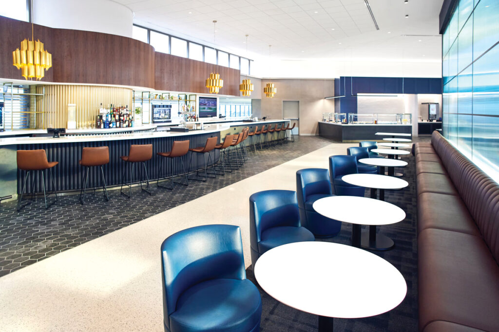 Airport Lounges – The Art of Relaxation New York Airport United Club in Newark at gate C74.