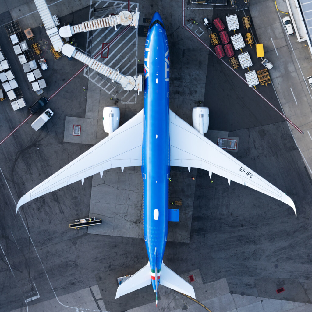 Vincenzo Pace ITA Airways Airbus A350 941 EI IFC Metropolitan Airport News