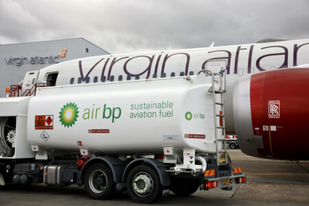 Virgin Atlantic Flies World’s first 100% Sustainable Aviation Fuel flight to New York JFK Virgin-Atlantic SAF JFK