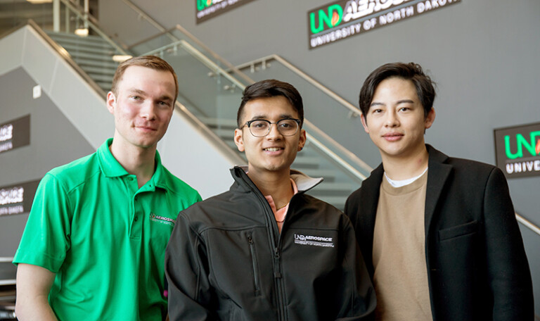The FAA Challenge for College Students WINNERS OF 2020 COMPEITION FOR SMART BAGGAGE TAG
