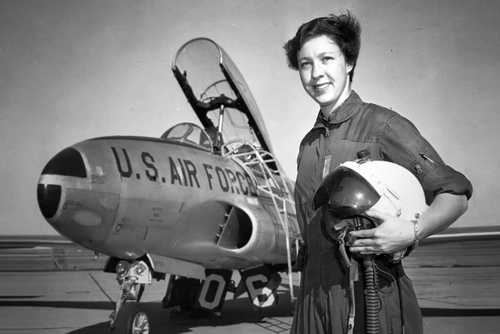 Wally Funk: The Pilot Who Refused to Give Up on Space New York Airport Wally Funk is one of the Mercury 13, a group of women who trained to be astronauts in the 1960s.