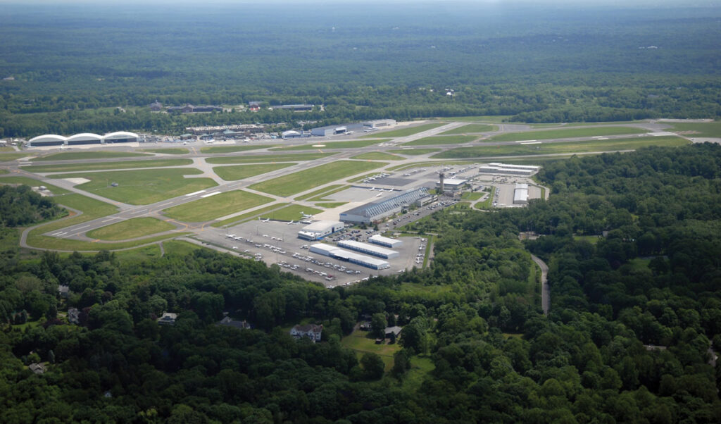 Beyond the Hub New York Airport Westchester County Airport (HPN)