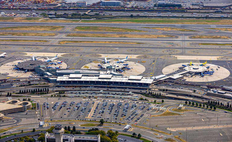 Gov. Murphy and PANYNJ Announce Runway Under Rehabilitation at EWR Shown is an aerial view of Terminal B at Newark Liberty International Airport.