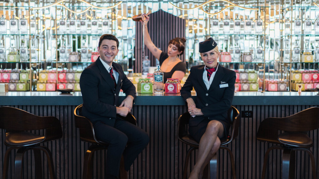 BA and AA colleagues in Bridge Bar JFK Greenwich Lounge