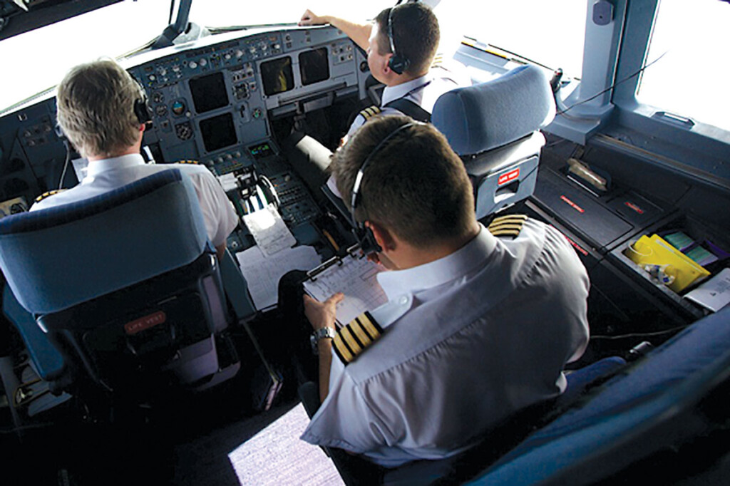 Cockpit Jumpseating: The Best Seat in the House cockpitjumpseat Metropolitan Airport News