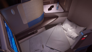 ct-united-polaris-amenities-20160602-006 New York Airport ct united polaris amenities 20160602 006 Metropolitan Airport News
