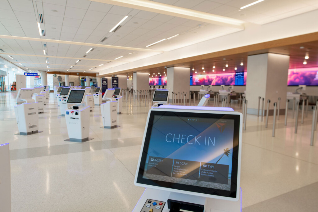 lga terminal c 03 Metropolitan Airport News