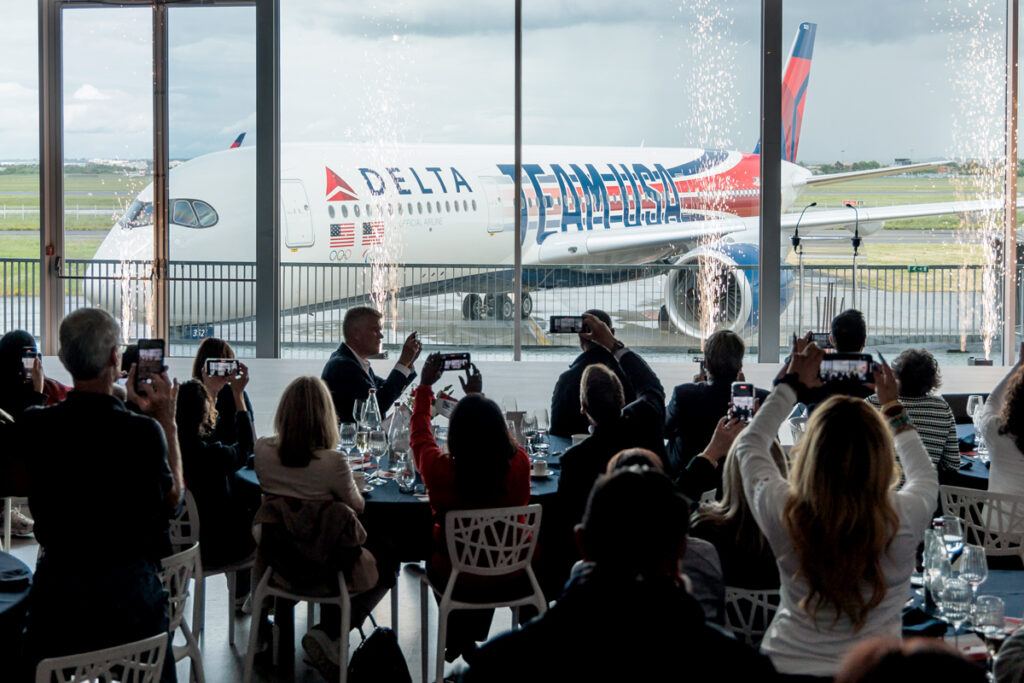 liveryreveal plane Metropolitan Airport News